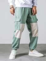 Men Color-block Flap Pocket Cargo Jeans