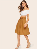 Buckle Belted Pleated Skirt