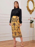 Baroque Print Split Back Bodycon Skirt