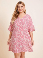 Women Plus Size Allover Floral Print Tunic Dress