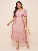 Women Plus Size Ditsy Floral Sweetheart Puff Sleeve A-line Dress
