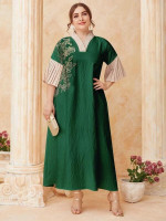 Women Plus Size Floral Embroidery Contrast Pleated Tunic Dress