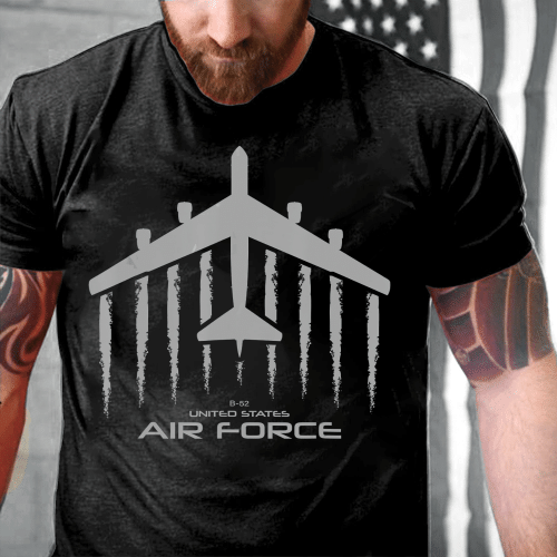 Air force B-52 Bomber Shirt American Flag Veteran T-Shirt