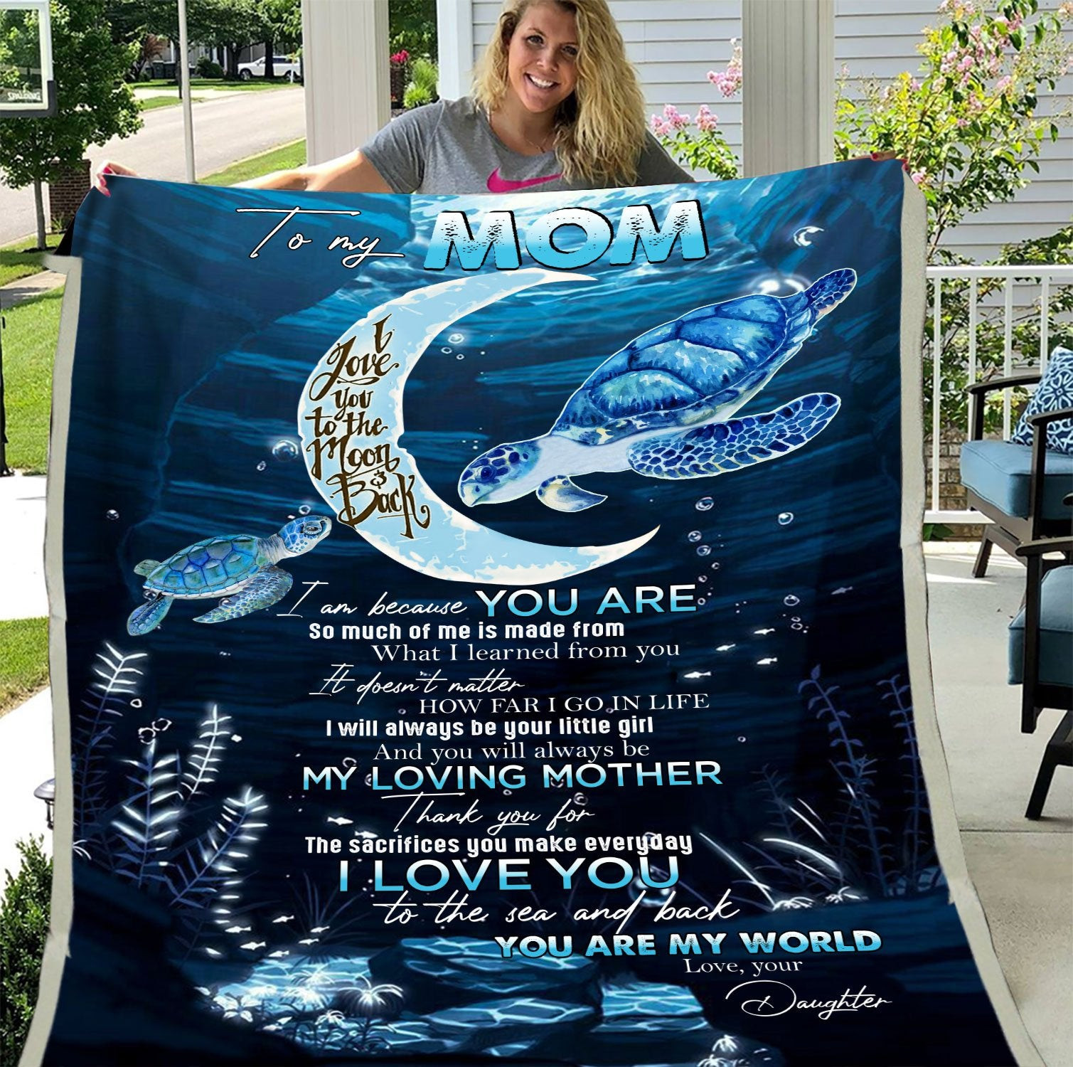 To My Mom I Love You To The Moon And Back, You Are My World Turtle Fleece Blanket