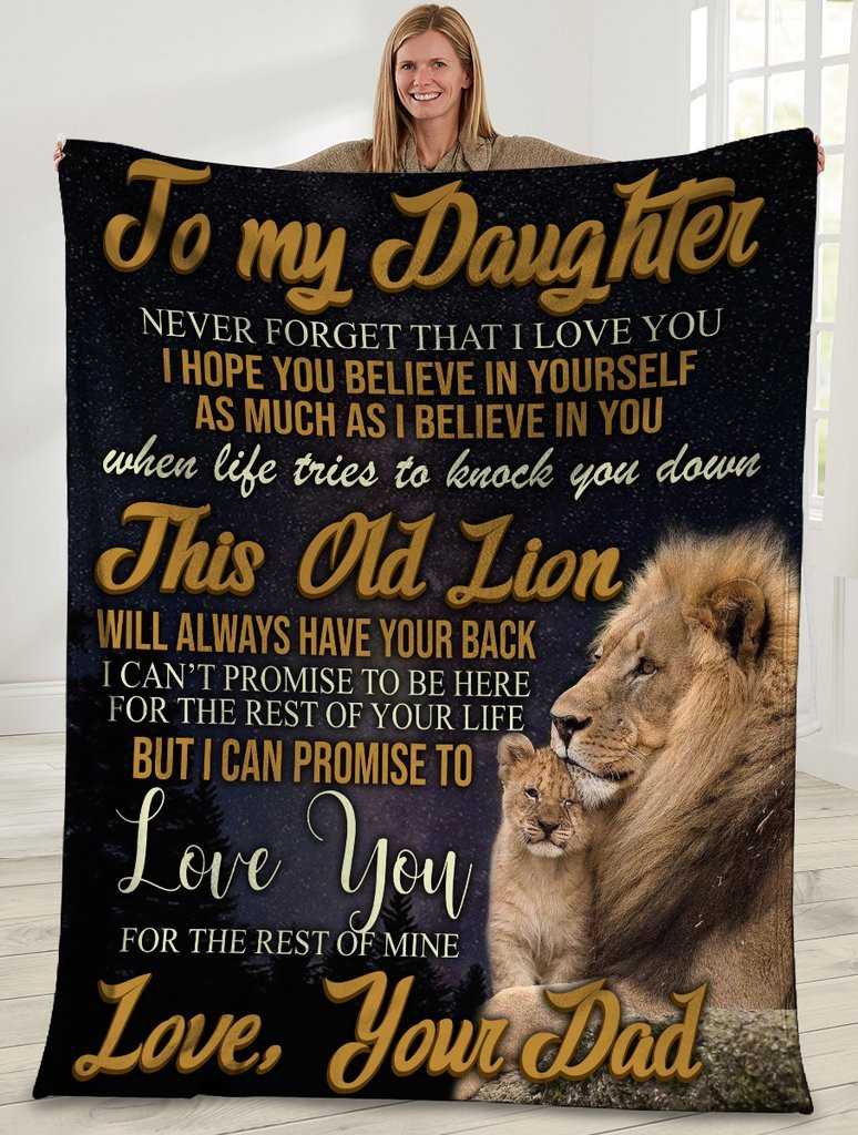 To My Daughter Never Forget That I Love You Lion Dad Sherpa Blanket - ATMTEE