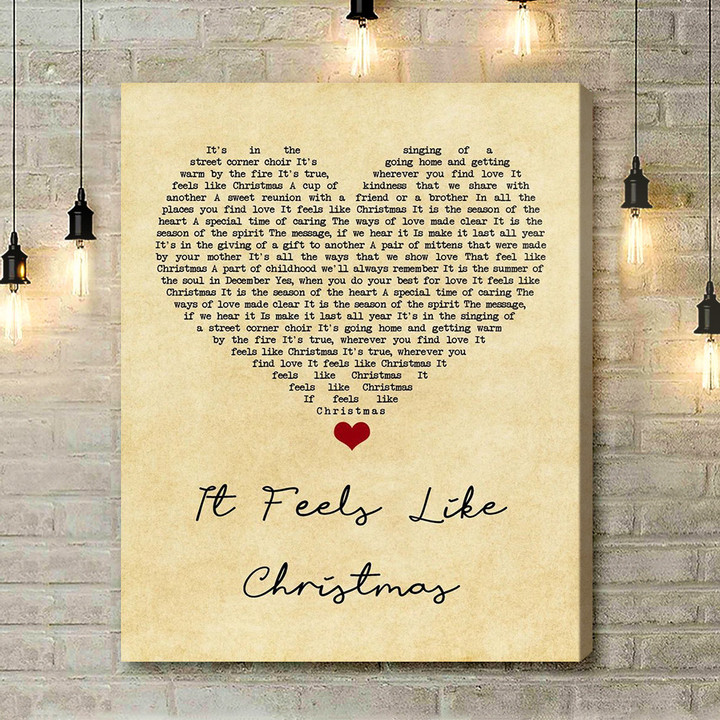 The Muppets It Feels Like Christmas Vintage Heart Song Lyric Quote Music Art Print - Canvas Print Wall Art Home Decor