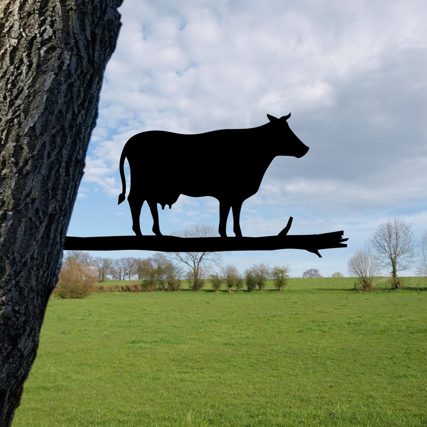 Cow Cattle Metal Tree Stake, Housewarming Farmhouse Art Laser Cut Metal Signs Custom Gift Ideas 12x12IN