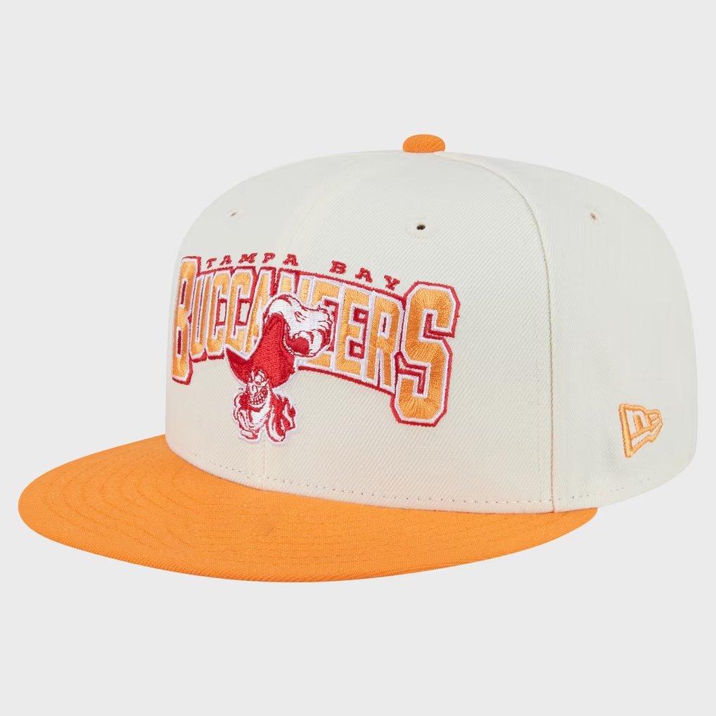 Disney X NFL Merch Tampa Bay Buccaneers New Era Captain Hook Snapback Hat Football Fan Gear