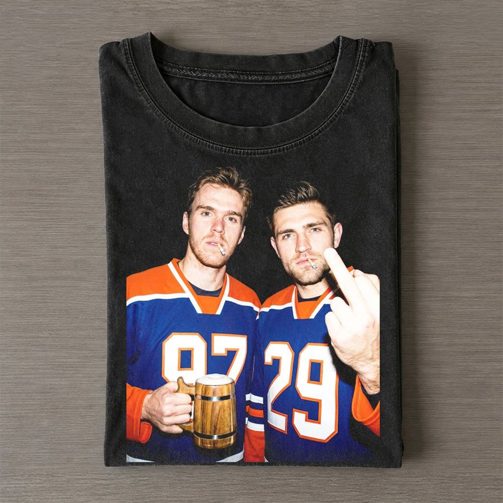 Edmonton Oilers Connor McDavid and Leon Draisaitl Drinking Beer and Middle Finger T-Shirt